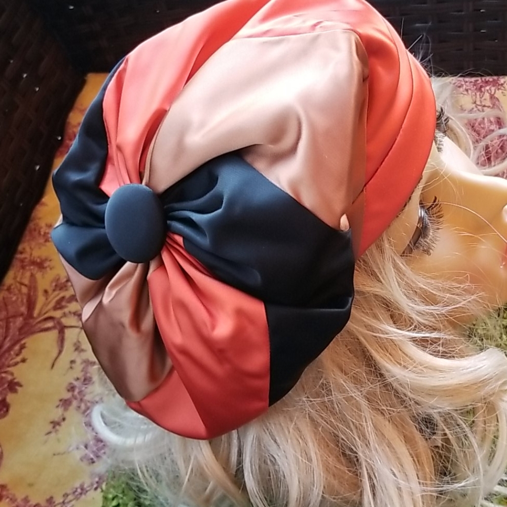 60's GENE DORIS Groovy Satin Pinwheel Organge Black Silky City Beret Artist Hat - Picture 2 of 12